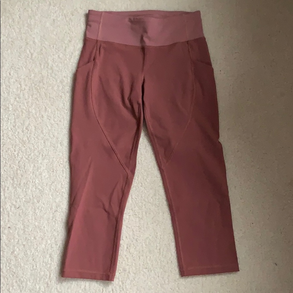 lululemon cropped leggings